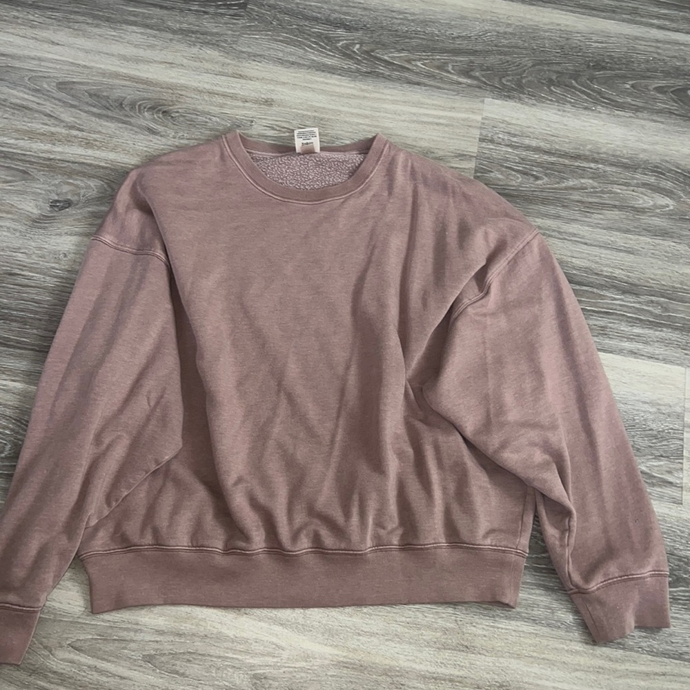 crewneck